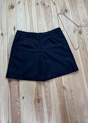 Шерстяные шорты a.p.c. из новых коллекций