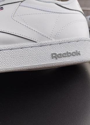 Шкіряні чоловічі кросівки reebok club c 85 white8 фото