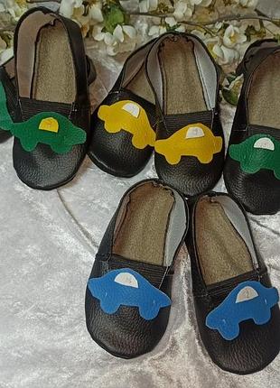 Чешки с машинками, размеры от 11см до 30см