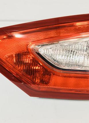 Фонарь внутренний галоген ford fusion 2013-2016 правый ds7z-13404-a