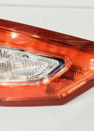 Фонарь внутренний галоген ford fusion 2013-2016 левый ds7z-13405-a