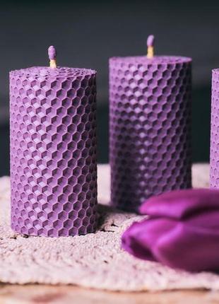 Романтичний лавандовий набір медових свічок з натуральної вощини1 фото
