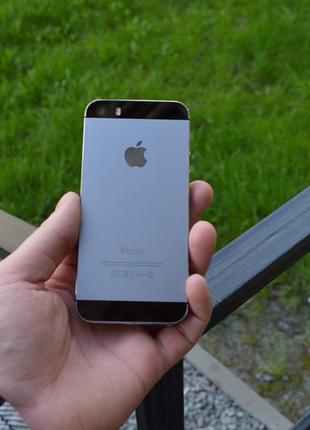 Смартфон apple iphone 5s 16gb space gray айфон неверлок б/у качественный