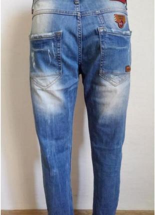 Женские рваные джинсы бойфренды средняя посадка4 фото