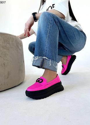 Шикарные лоферы с перфорацией