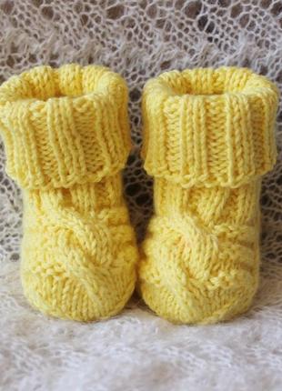 Нежные желто-лимонные носочки baby wool