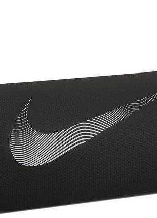 Килимок для фітнесу та йоги nike training mat 2.0 black/white — n006.010.ns5 фото