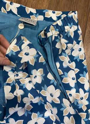 Меди юбка в цветы eastex брендовая голубая юбка-миди цветочная на подкладке4 фото
