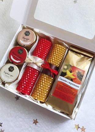 Вкусный, практичный подарочный набор с крем-медом, зеленым чаем, свечами. подарок женщине4 фото