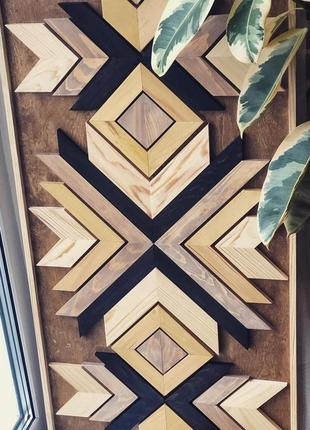 Панно з дерева