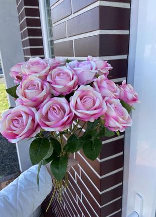 Розы латексные1 фото