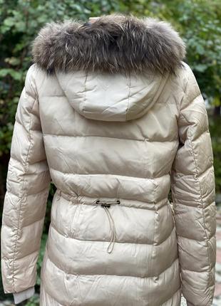 Красивая теплая куртка с мехом9 фото