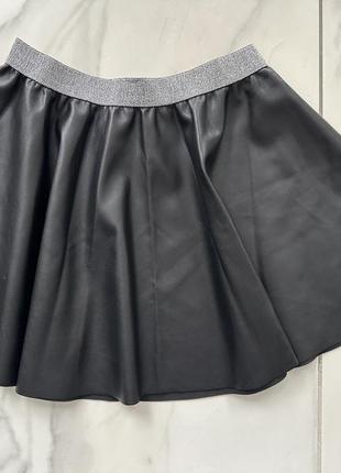 Кожанная юбка benetton, 1403 фото