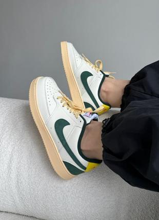 Кросівки жіночі nike court vision low white/green