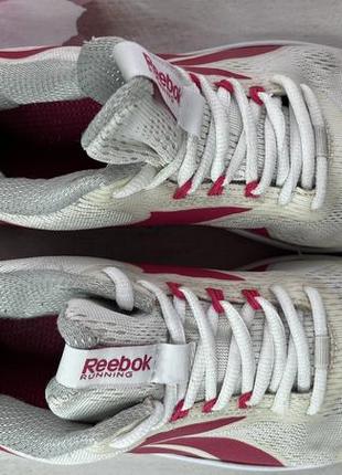 Беговые кроссовки reebok р. 39-39.52 фото