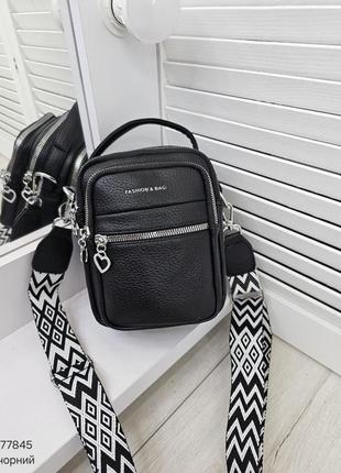 Женская стильная и качественная небольшая сумка из эко кожи черная6 фото
