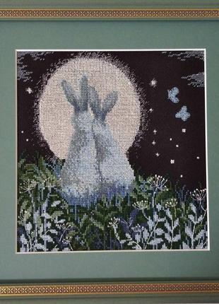 Вишита картина. місячні зайці. з додаванням ниток що світяться в темряві1 фото