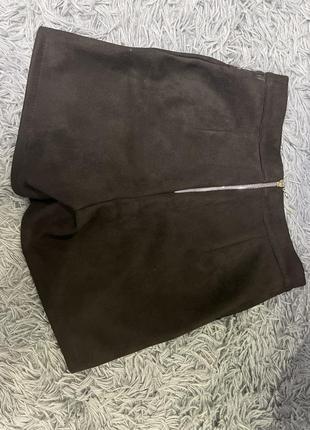 Черные замшевые шорты юбка с вставкой из эко кожи2 фото