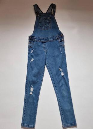 Джинсовый брючный комбинезон девочке yigga рваные джинсы1 фото