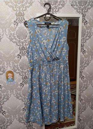Плаття сарафан на запах у квіти вільне міді літнє