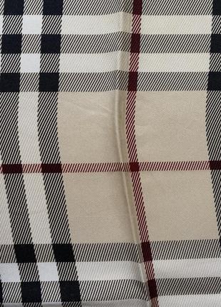 Фирменный шелковый платок burberry10 фото