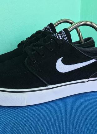 Кросівки yellow and orange nike shoes for kids