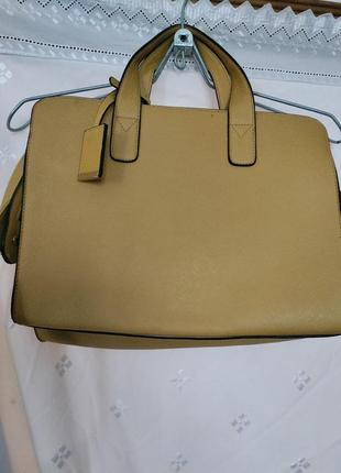 Яскраво жовта сумка new look из саф янової штучної шкіри3 фото