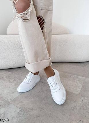 Натуральные кожаные белые кеды - мокасины на шнуровке7 фото