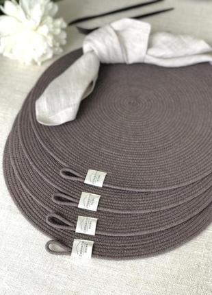 Набор сервировочных ковриков,подставки под тарелки пастельно коричневые 4 шт4 фото