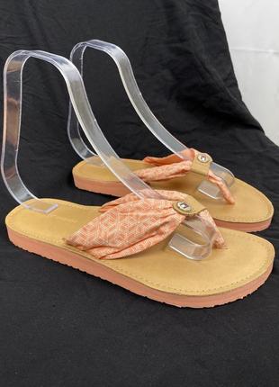 Шлепки tommy hilfiger