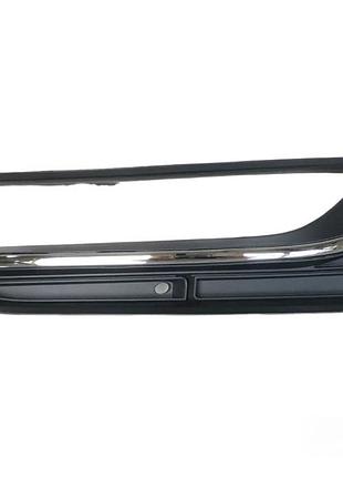 Решітка бампера права з отвором під птф vw passat 12-15 561-853-666-a-9b9