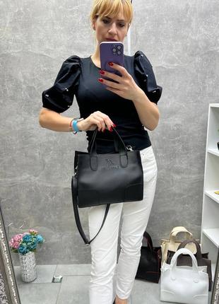 Женская стильная и качественная сумка из эко кожи черная с красным9 фото