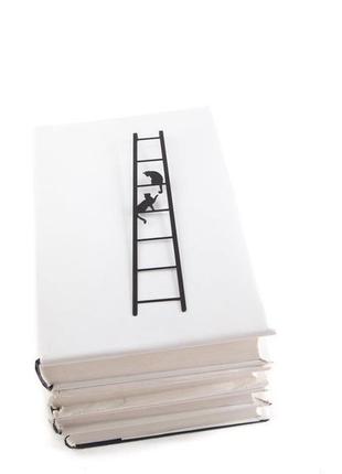 Закладка для книг «кошки на лестнице»