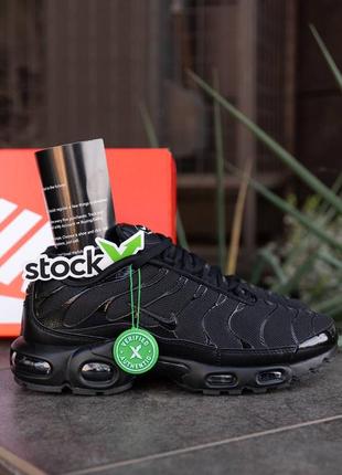 Мужские кроссовки найк аир макс плюс чёрные / nike air max plus tn black2 фото