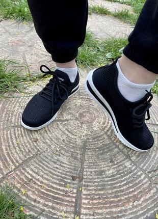 Кросівки базові чорні білі текстиль3 фото