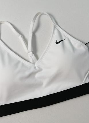 Новый спортивный топ бра nike dri-fit indy women's sports bra white2 фото