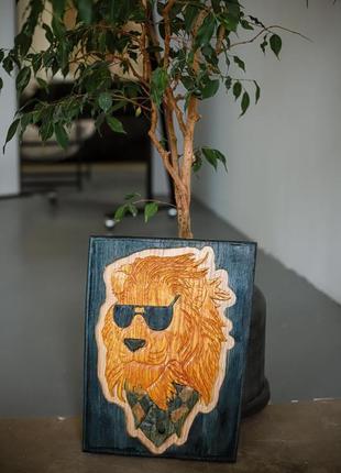 Картина з дерева - лев (ручна робота)7 фото