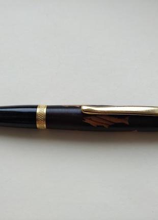 Ручка шарикова чёрное озеро2 фото