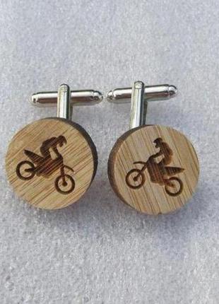 Деревянные запонки мотоциклист   handmade серебряно-коричневый (2000000834986)