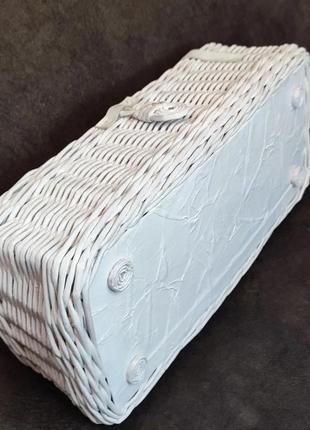 Корзина плетёная из бумажной лозы ручной работы