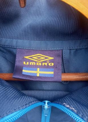 Вітровка umbro на стяжках2 фото