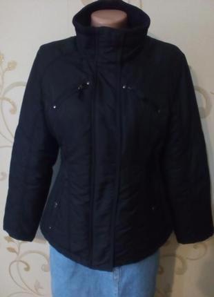 Biaggini. удобная приталенная куртка. размер м