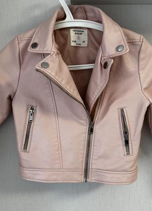 Косуха куртка весенняя на девочку пудра розовая2 фото
