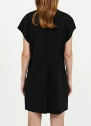 Zara стильне чорне коротке плаття з принтом птиці v-подібним вирізом і короткими рукавами6 фото