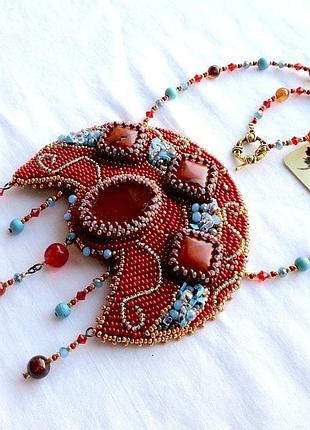 Колье лунница из бисера с кабошоном "восточная сказка"