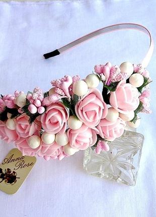 Обруч для волосся з квітами "рожеві трояндочки"1 фото