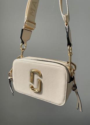 Сумка marc jacobs the snapshot beige gold4 фото