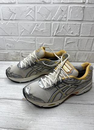 Беговые кроссовки asics gel nimbus  mizuno saucony hoka2 фото