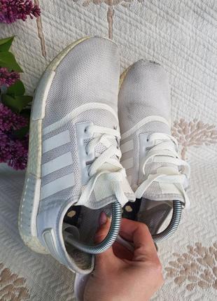 Кроссовки adidas nmd r1