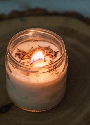 Соєва свічка з запахом лаванди3 фото